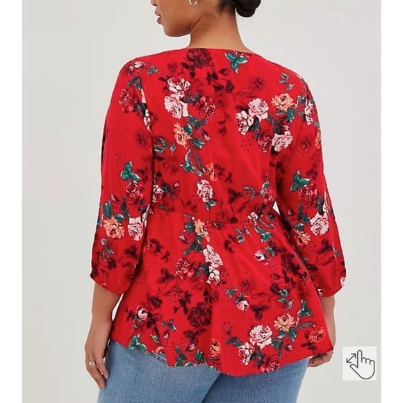 Torrid Red  V-neck Floral Baby Doll Blouse/ NWT size 3 - Picture 2 of 11